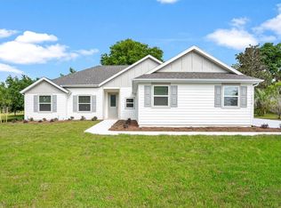 3938 Oak Pointe Dr, Lady Lake, FL 32159