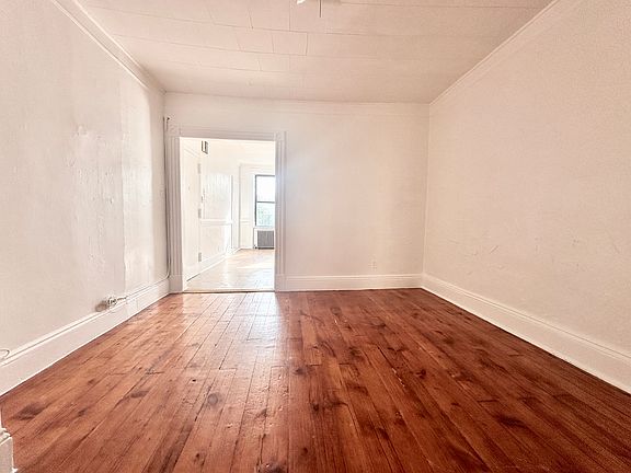 5th image of 348 10th St #C