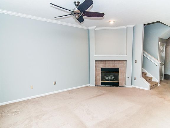4th image of 8569 Timber Park Dr