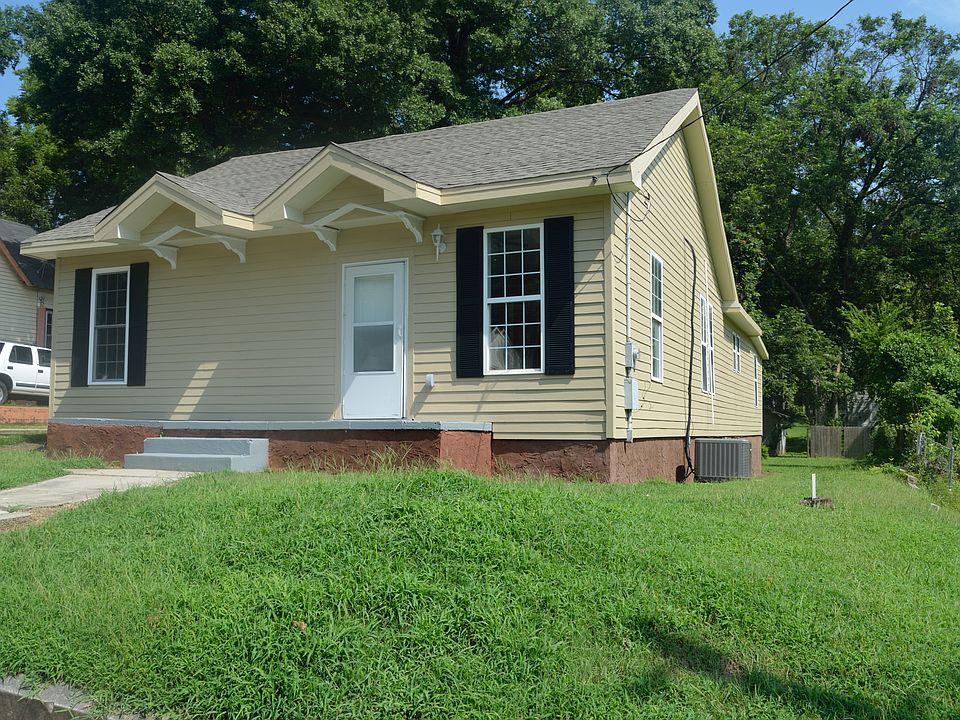 2nd image of 219 Talbot St