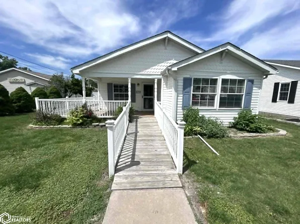 117 W Wapello St, Agency, IA 52530