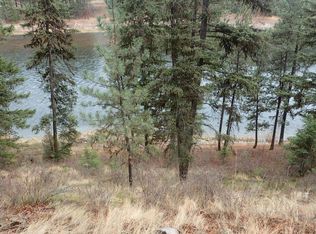 21 Meadows Ct, Superior, MT 59872