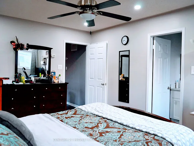 3957 Discovery Ct — Photo 10