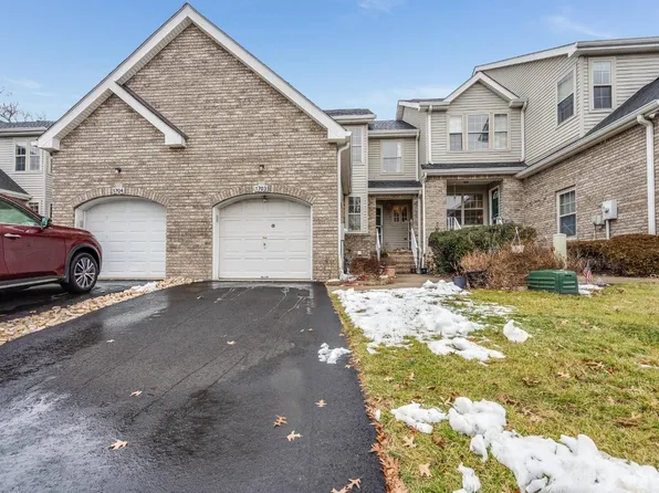 1703 NE Bergen Ct, Belle Mead, NJ 08502