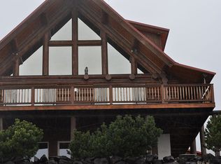 915 Doumecq Rd, White Bird, ID 83554