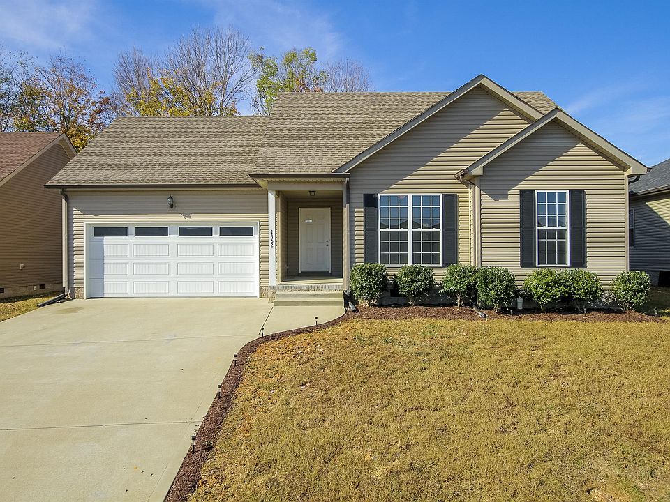 1st image of 1362 Whitt Ln