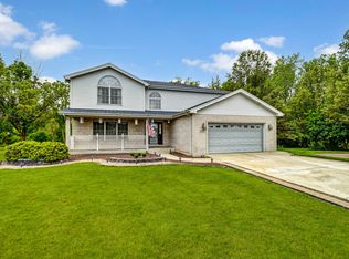 24495 Patriot Ct, Crete, IL 60417