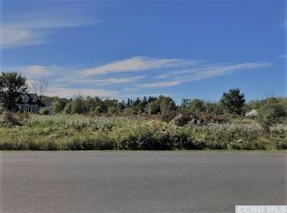 389 Sleepy Hollow Rd #389, Athens, NY 12015