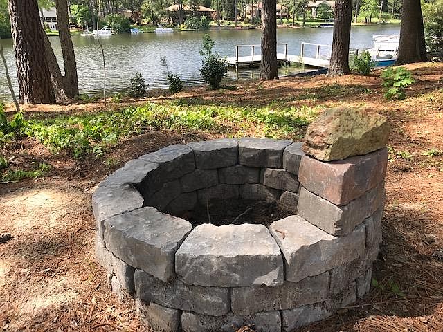 Whispering Pines, NC 28327