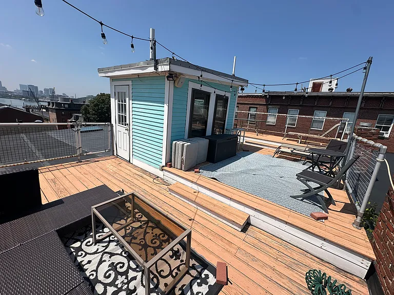 8 Pembroke St #3 — Photo 7