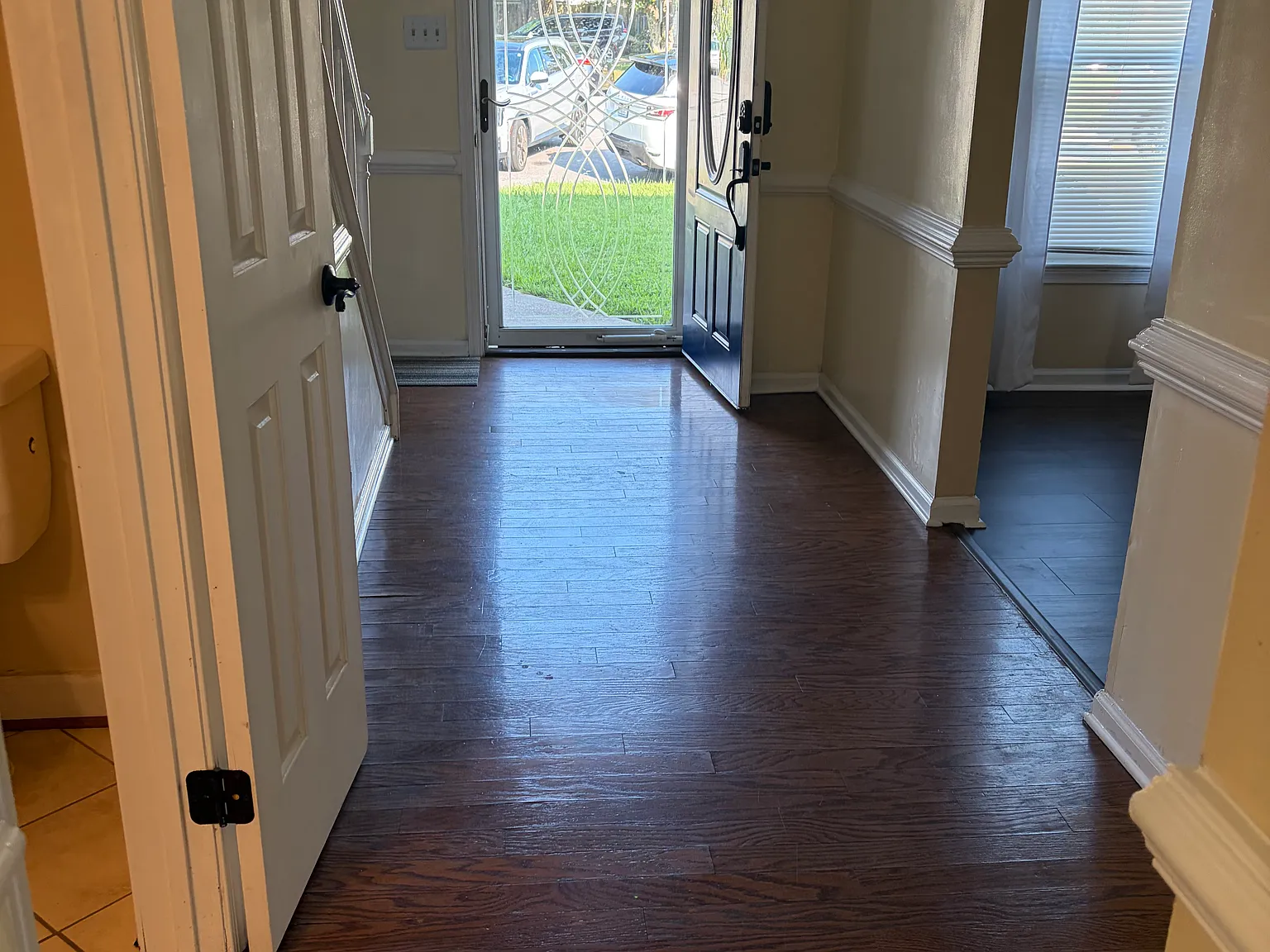 4 bed, 2.5 bath, 1866 sqft, $2,700 — Photo 2