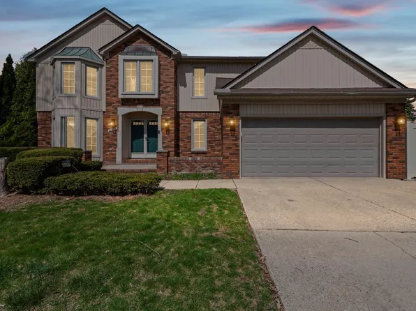 20281 Bannister Way, Clinton Township, MI 48038
