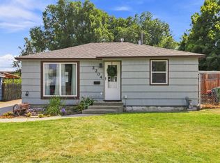 2204 E Bismark Ave, Spokane, WA 99208