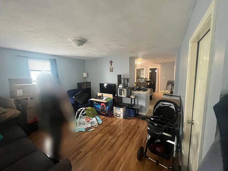 26A Lake St #1 — Photo 4