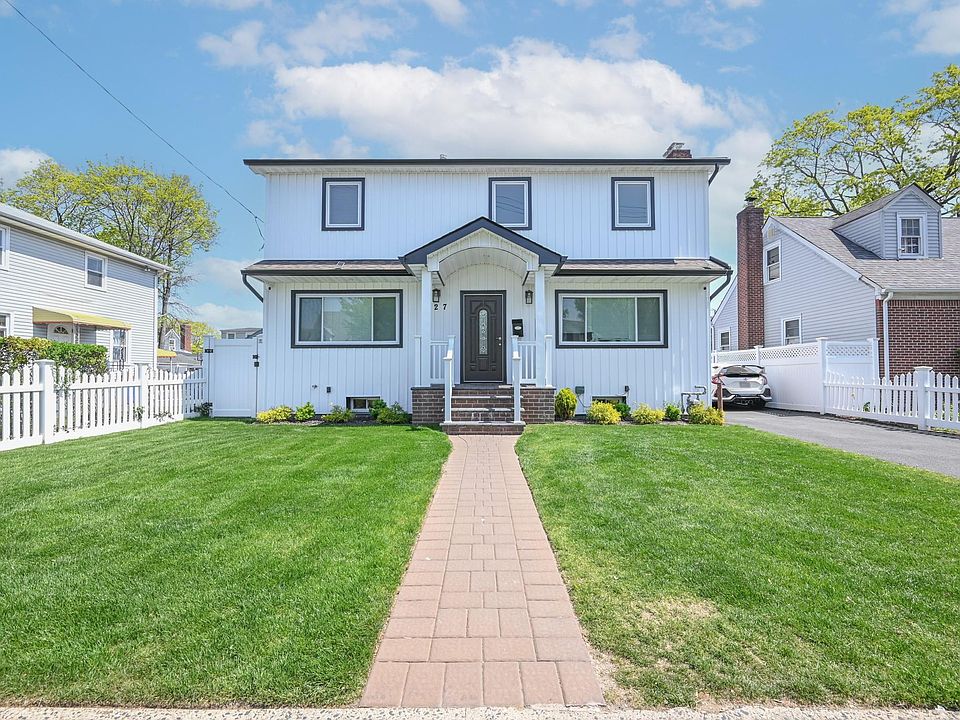 1st image of 527 Hawthorne Avenue