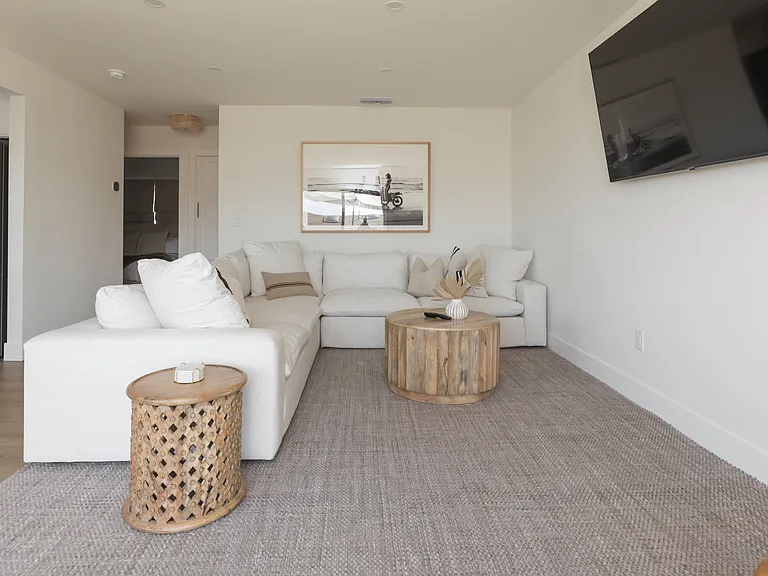 1842 S Pacific St #1842 — Photo 11
