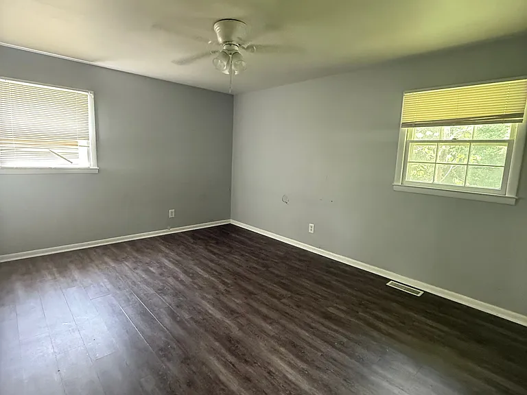 2104 Marshallville Rd — Photo 3