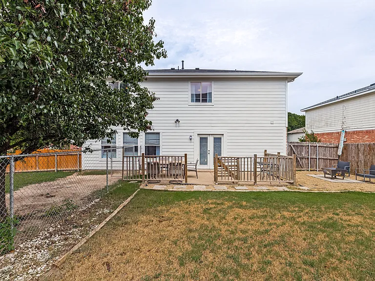 1600 Southridge Ln — Photo 22