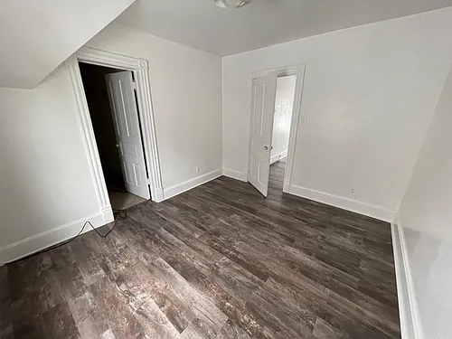 1309 Grove Ave Photo 1