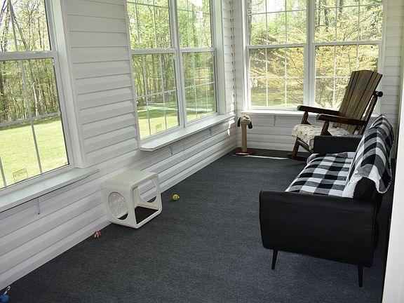 4th image of 142 Leatherwood Cir