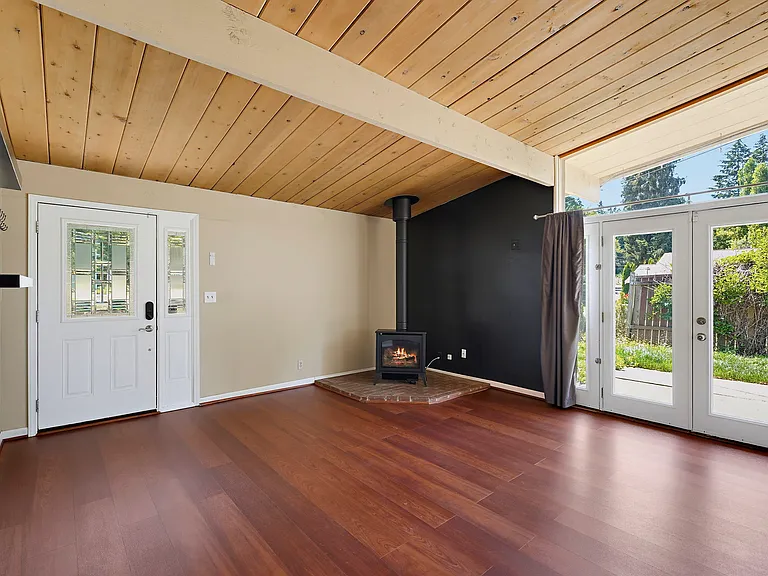 7023 126th St E — Photo 15