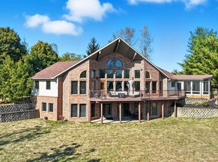 2300 S 8th St, Upland, IN 46989