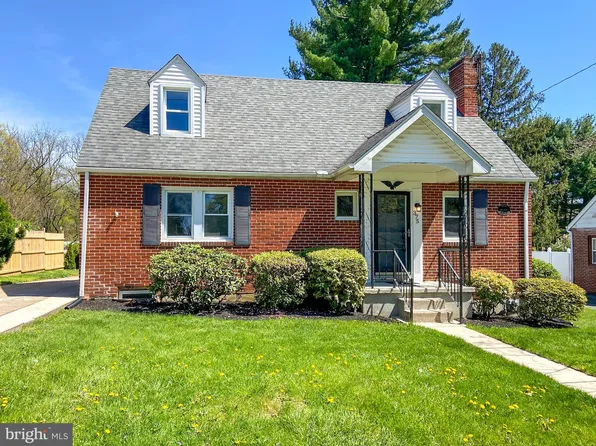375 N 48th St, Harrisburg, PA 17111