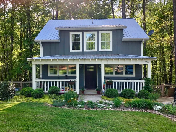 94 Bobtown Cir, Sewanee, TN 37375