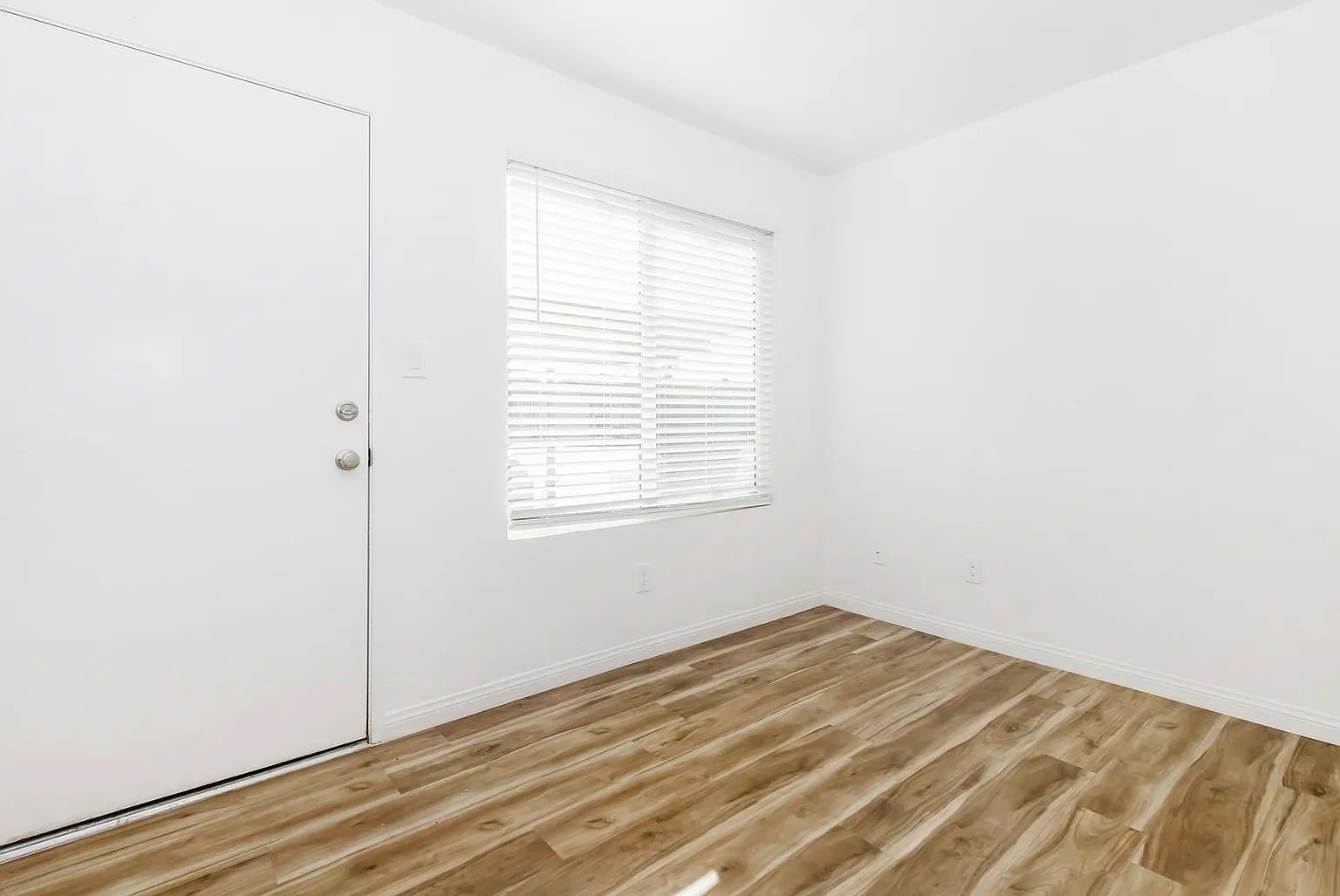 Sierra Apartment Homes — Photo 4