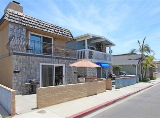 124 34th St APT B, Newport Beach, CA 92663