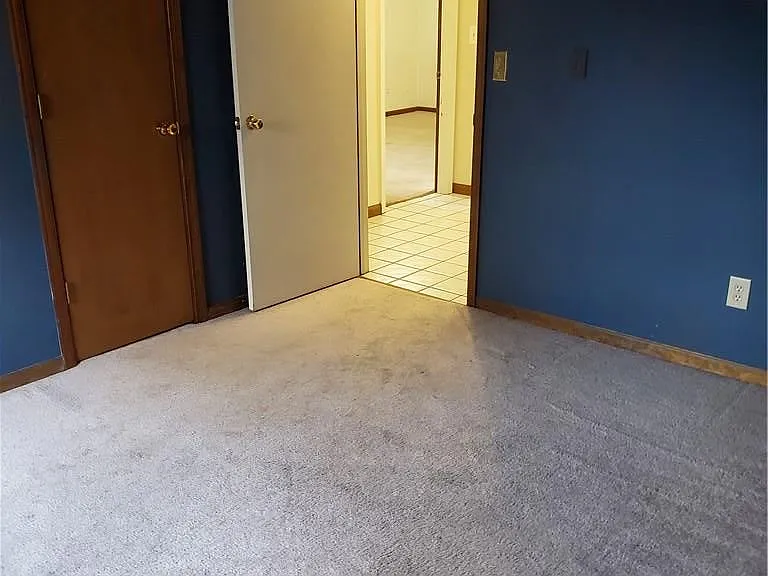953 Dallas Ct — Photo 35