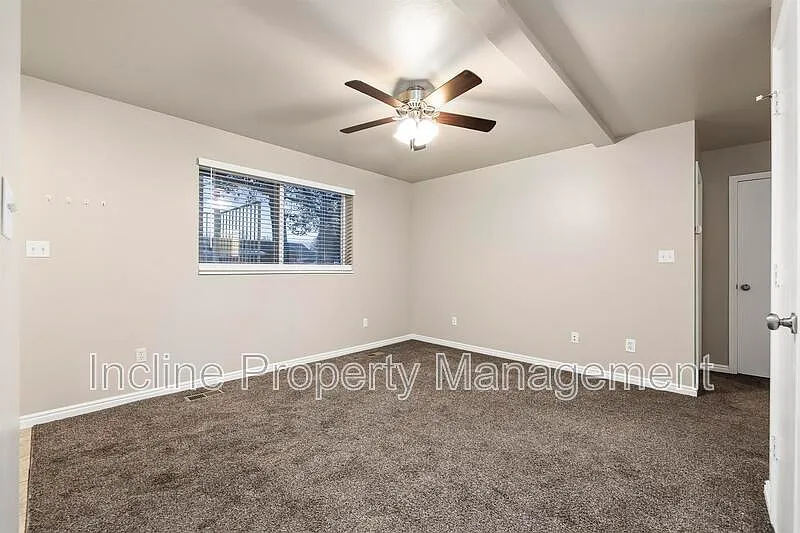 2 bed, 1.0 bath, 1148 sqft, $1,400 — Photo 4