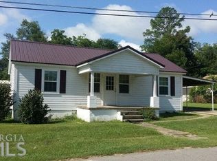 38 Smith St, Mc Rae, GA 31055