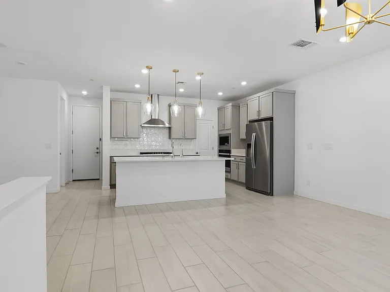11403 Ethereal Landing Ave — Photo 4