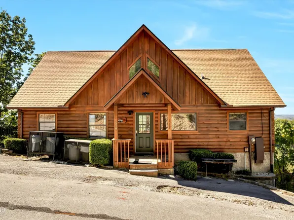1578 Bears Den Way, Sevierville, TN 37862