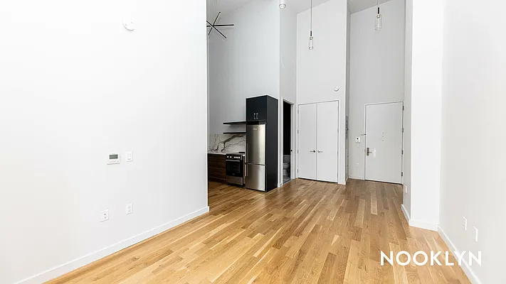 Rented by Nooklyn NYC LLC | media 53