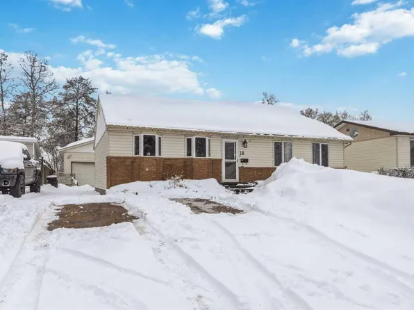 18 SE Clark Cres, Wood Buffalo, AB T9H 1M8