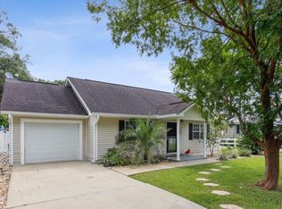 107 Shamrock Ave, Jesup, GA 31545