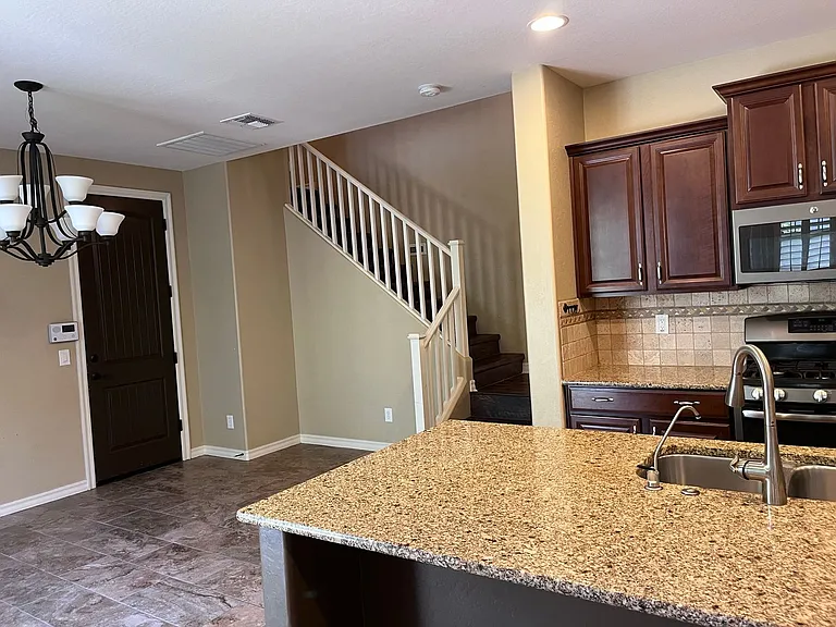 1046 S Annie Ln — Photo 22