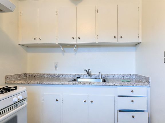 2nd image of 10814 59th Ave SW