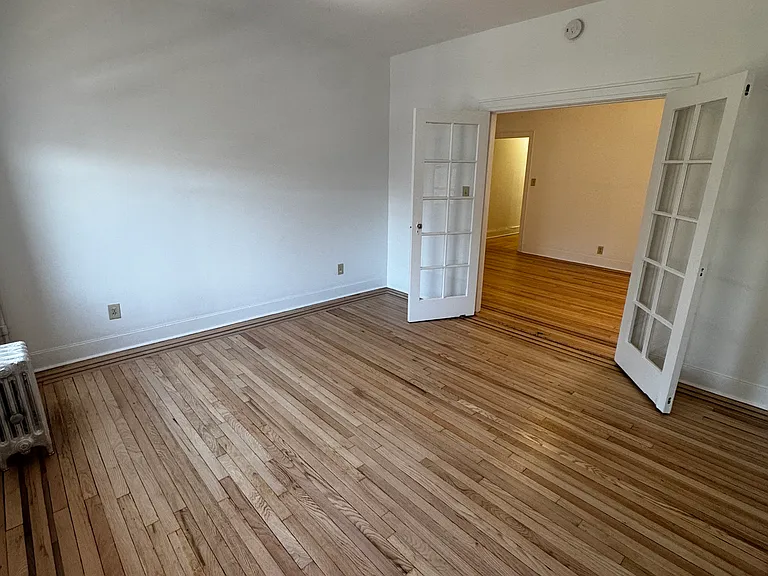 21-43 29th St #2D — Photo 16
