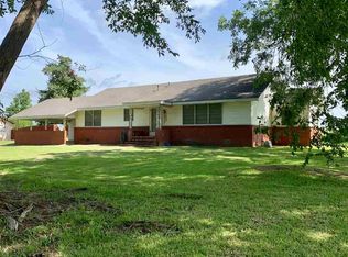 2445 W George Richey Rd, Gladewater, TX 75647