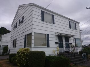 3702 Beach Dr SW, Seattle, WA 98116