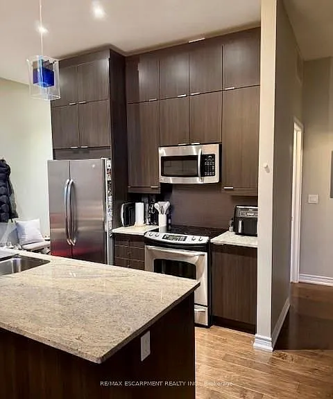 50 Murray St W #106 — Photo 6