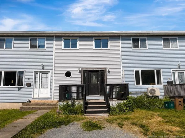 28 Valley St, Saint John, NB E2J 2M9