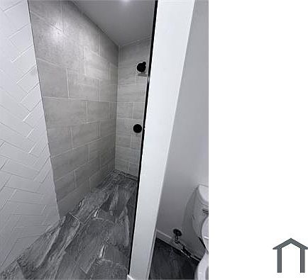 4th image of 1213 N 53rd St APT B