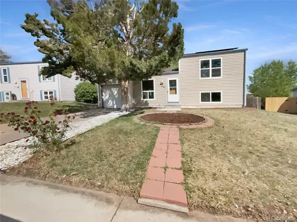 1766 Kittredge Court, Aurora, CO 80011