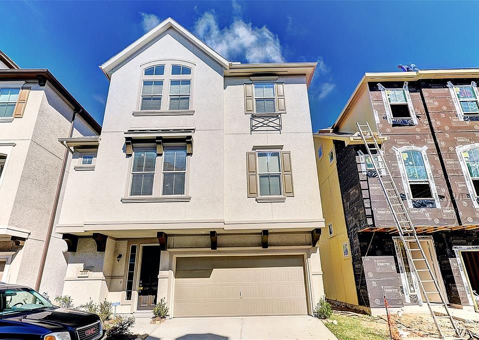 1st image of 2009 Cambridge Heights Pl