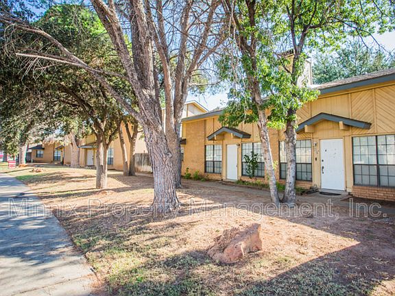 3rd image of 4800 Oakwood Dr #4D
