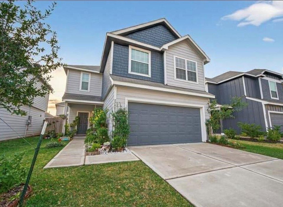 1st image of 22007 King Heights Ln